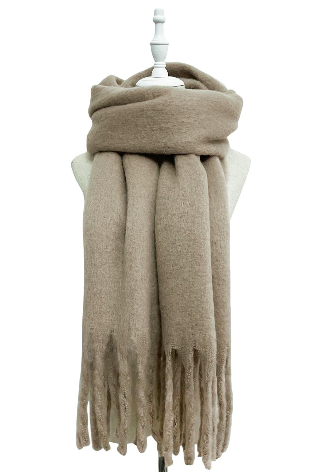 Beige Chunky Tassel Scarf