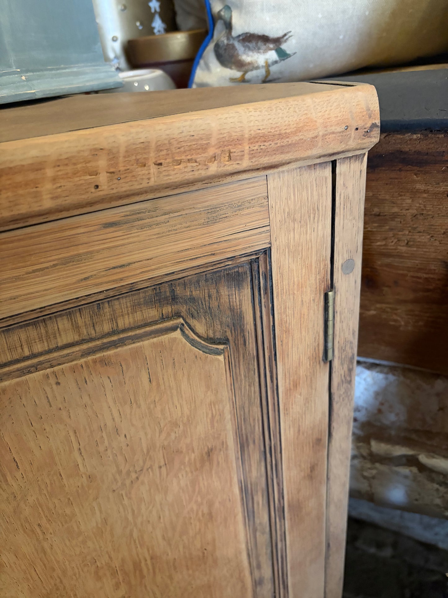 Corner Unit